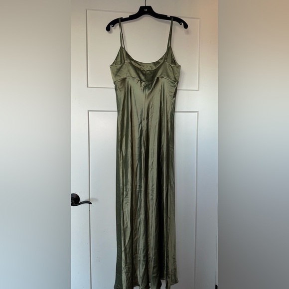 Reformation Kailyn Silk Dress Midi Artichoke Green XL - Picture 4 of 10